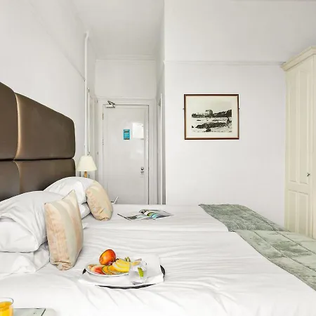 The 3* Falmouth