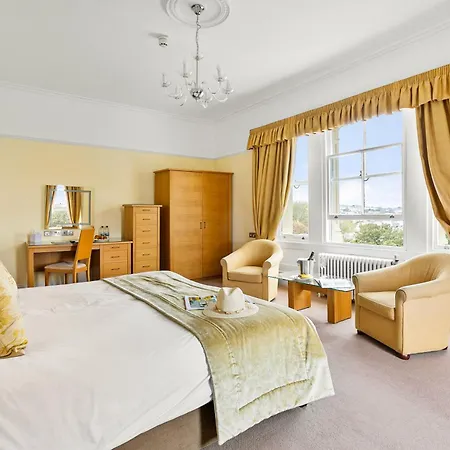 The Hotel 3*
