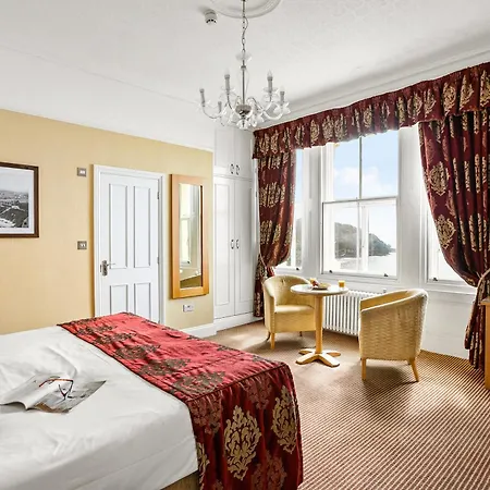 The 3* Falmouth