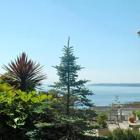 The Hotel 3*